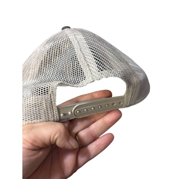 Tahoe Storm Cap Gray & Beige Mesh Snapback Adjustable Hat For Unisex - Picture 2 of 3